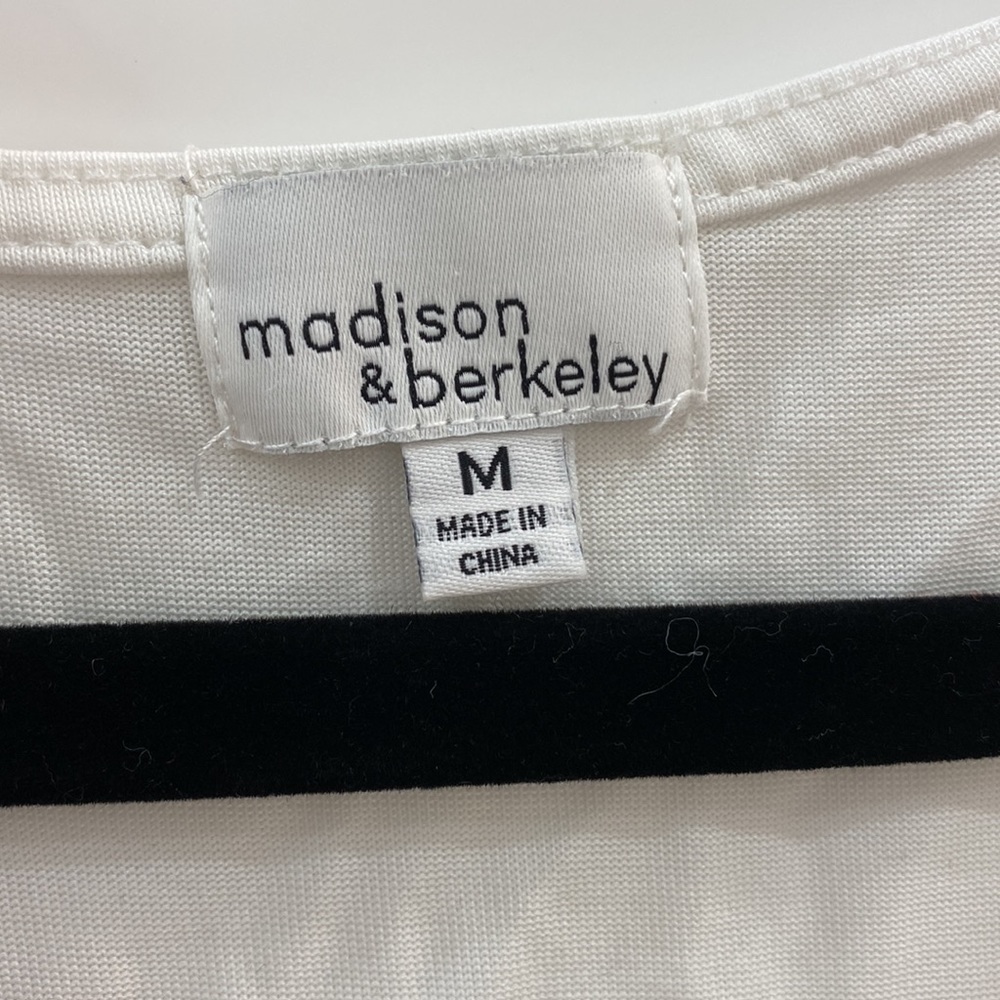 Madison&Berkeley Tank - Picture 3 of 3